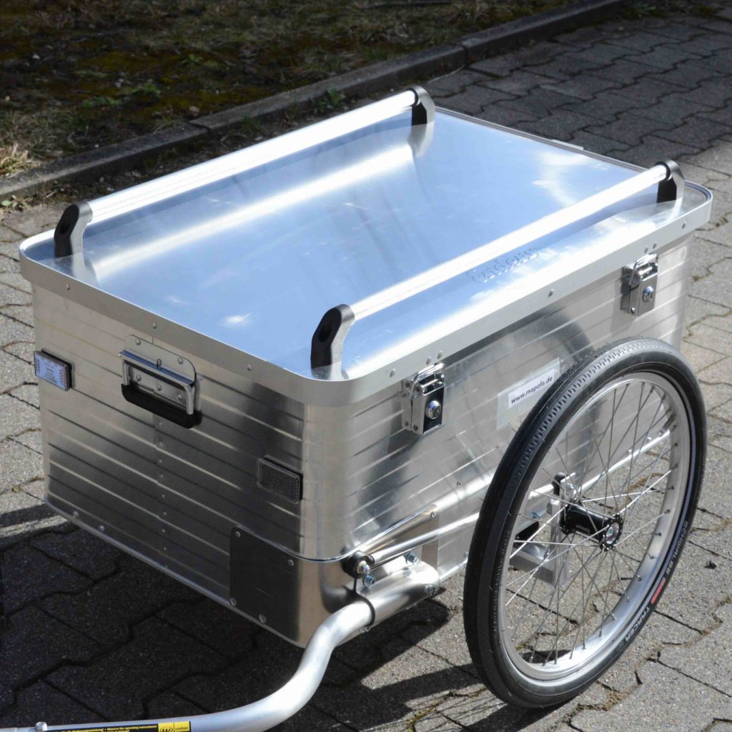 Fahrradanhänger Auriga mit Reling